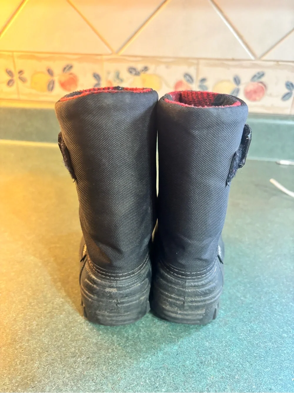 Tundra Winter Boots toddler size 7